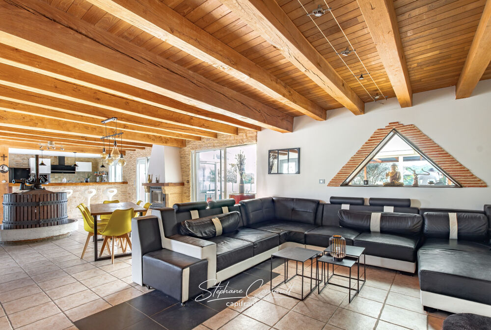 Vente Maison Maison de 185m² avec piscine Saint pierre de chignac
