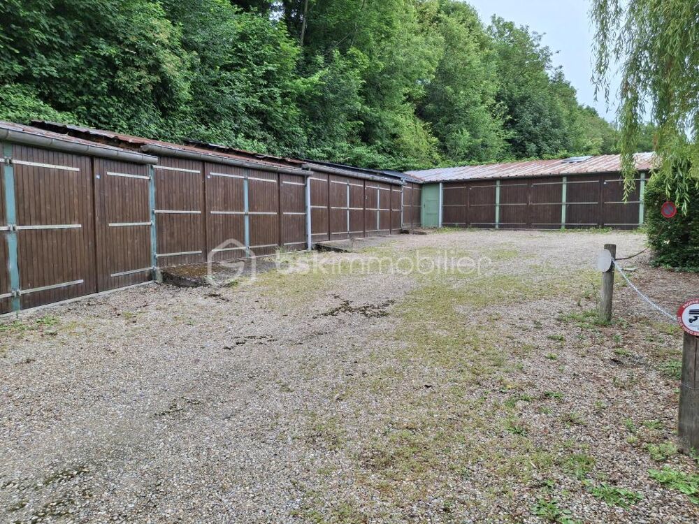 Vente Parking/Garage ***A VENDRE CENTRE VILLE DE DIEPPE - 1 BOX PARKING FERME + 1 REMISE ATTENANTE  26M2  AU TOTAL*** Dieppe