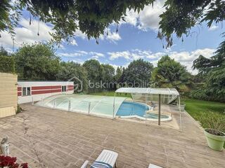  Propri�t�/ch�teau � vendre 10 pi�ces 230 m�