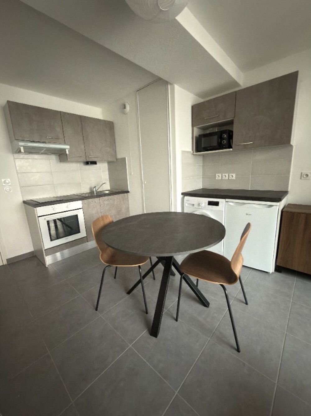 Location Appartement T2 meublé avec balcon, cave et parking à Thonon-les-Bains Thonon les bains