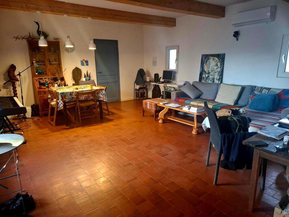 � vendre  Maison Venasque (84210)