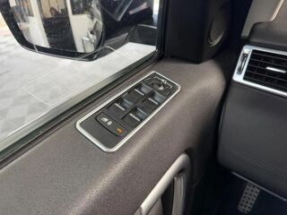 Discovery sport 2.0 TD4 16V 4x4 5PL 180 cv HSE 2018 occasion 17139 Dompierre-sur-Mer