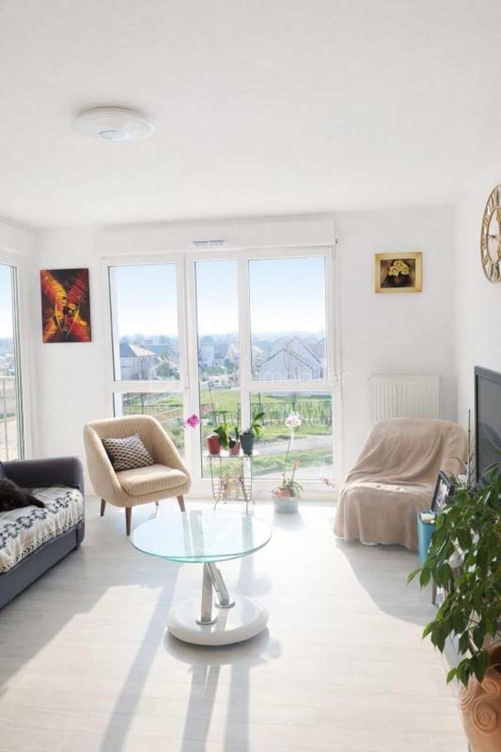 Appartement lumineux 2 pièces  51 m²  Résidence récente avec balcon et parking
