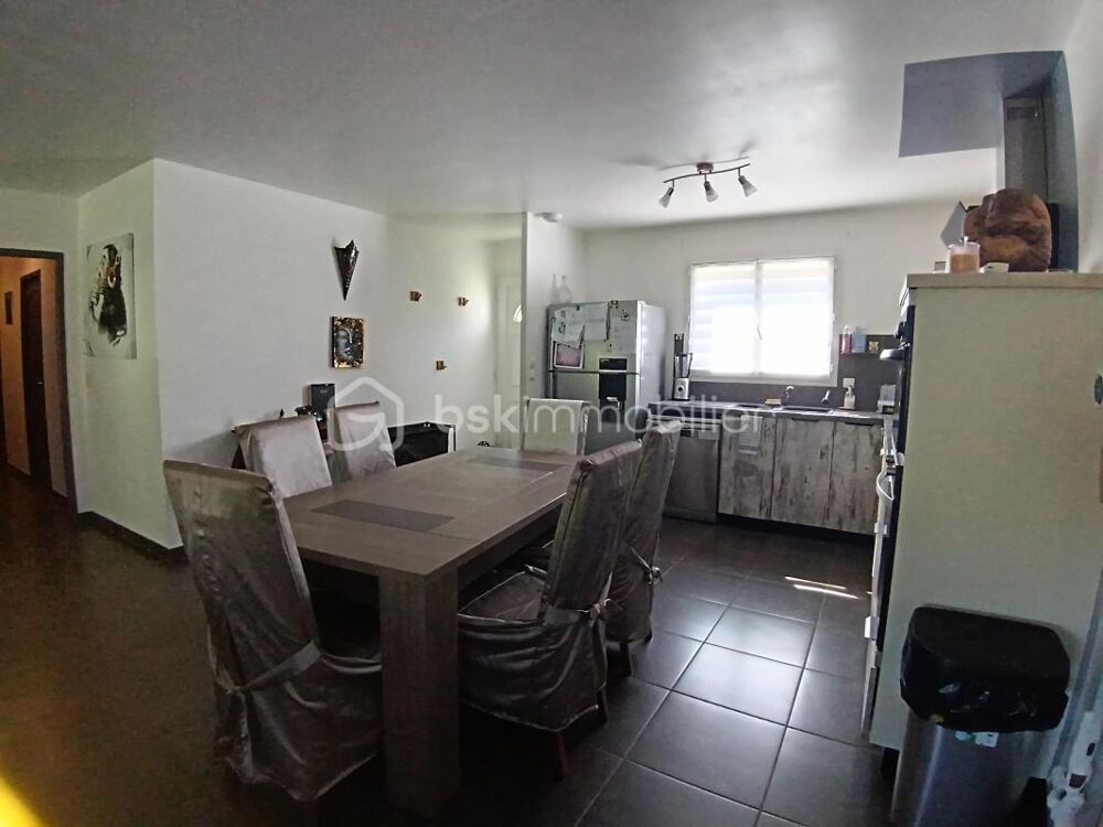 Vente Maison Élégante maison récente avec piscine près de la ville Arles sur tech