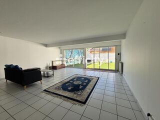  Maison � vendre 4 pi�ces 145 m�
