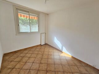  Appartement � vendre 4 pi�ces 74 m�