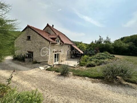   Maison de village - 140 m2 Maison - 6 pièce(s) - 140 m²