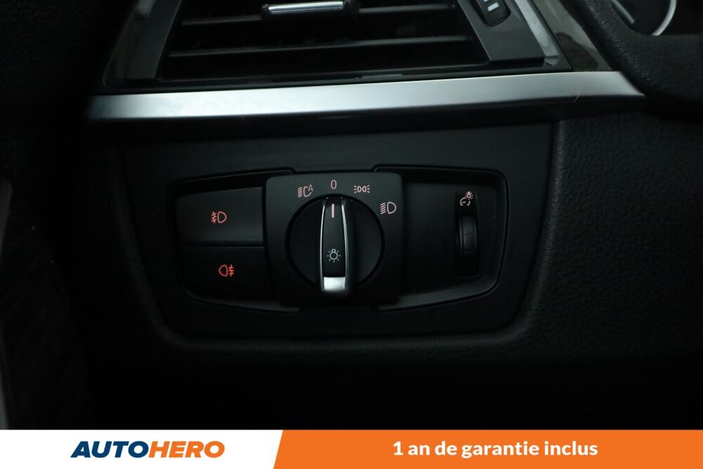S&eacute;rie 3 316d Luxury BVA8 116 ch 2015 occasion 92130 Issy-les-Moulineaux