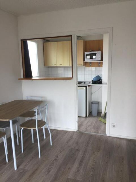  Appartement  louer 1 pice 30 m