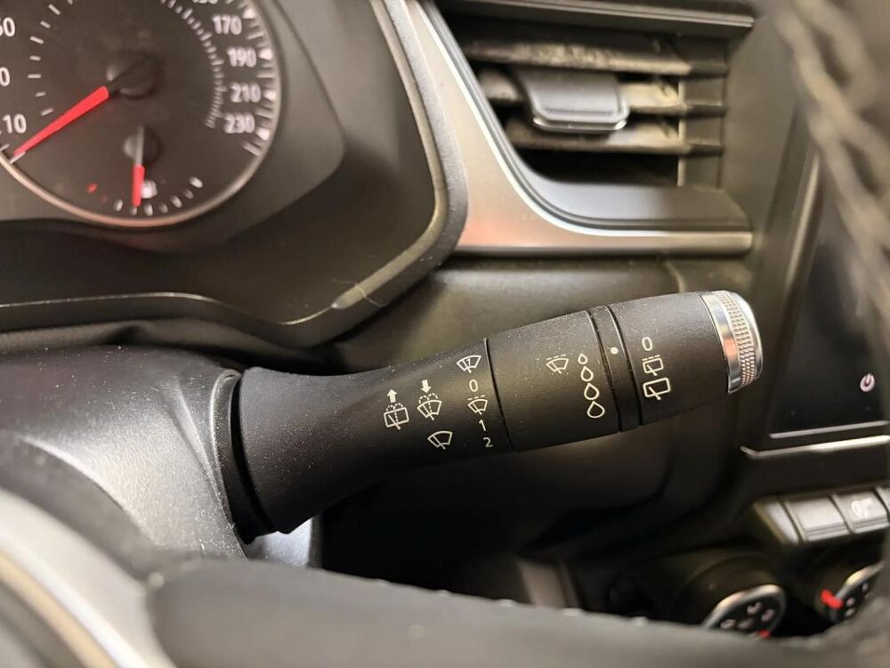 Captur Business Edition TCE 2021 occasion 17139 Dompierre-sur-Mer