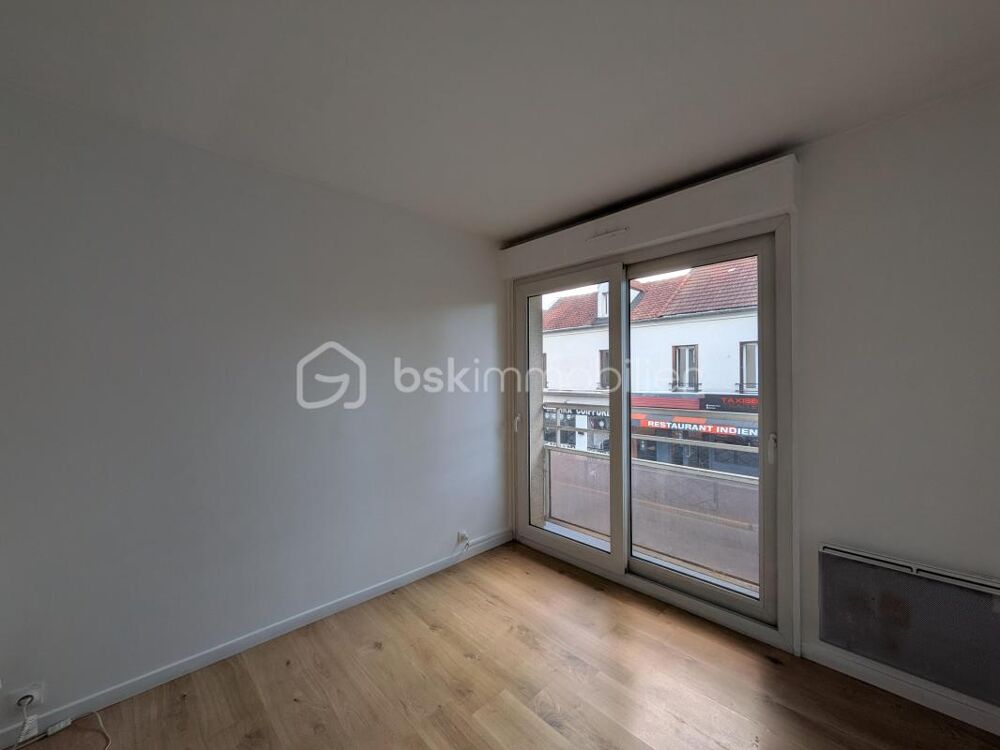 Vente Appartement APPARTEMENT 2 PIECES A SAISIR A LIVRY GARGAN! Livry gargan