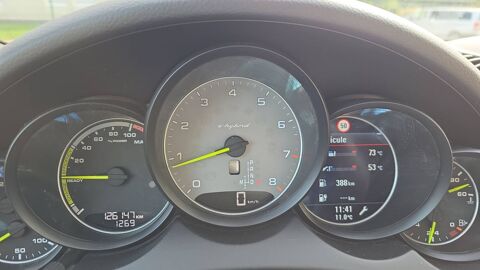 Cayenne 3.0 416 e-Hybrid 4x4 Tiptonic 8 Platinium 2017 occasion 27140 Gisors