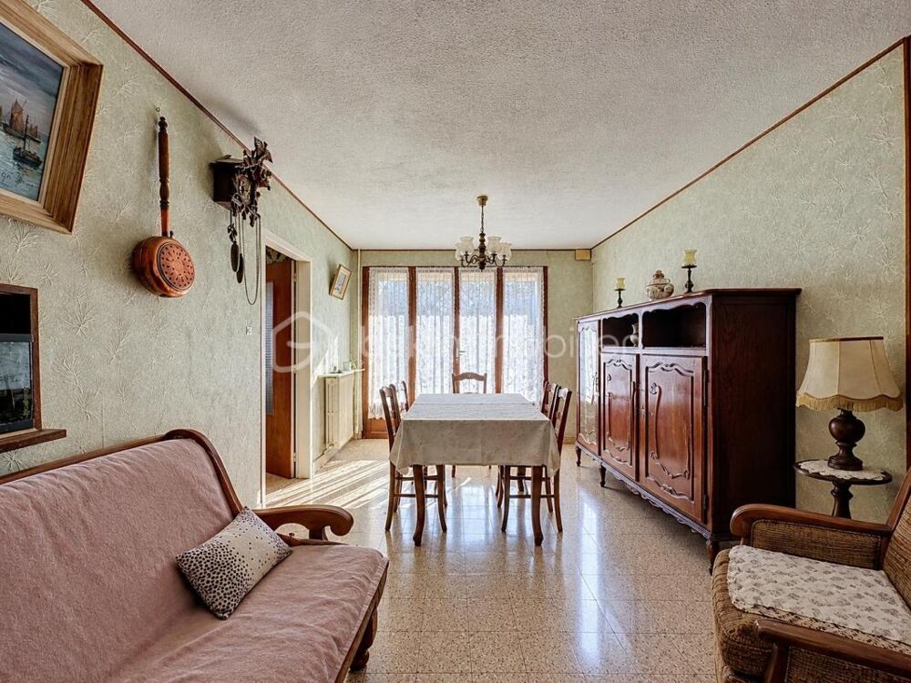 Vente Maison Maison mitoyenne à fort potentiel de 126m2 Talus saint prix