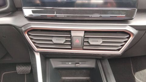 Leon 1.5 eTSI 150 Mild Hybrid DSG7 V - Automatique Toit ouvrant 2023 occasion 45360 Chatillon Sur Loire