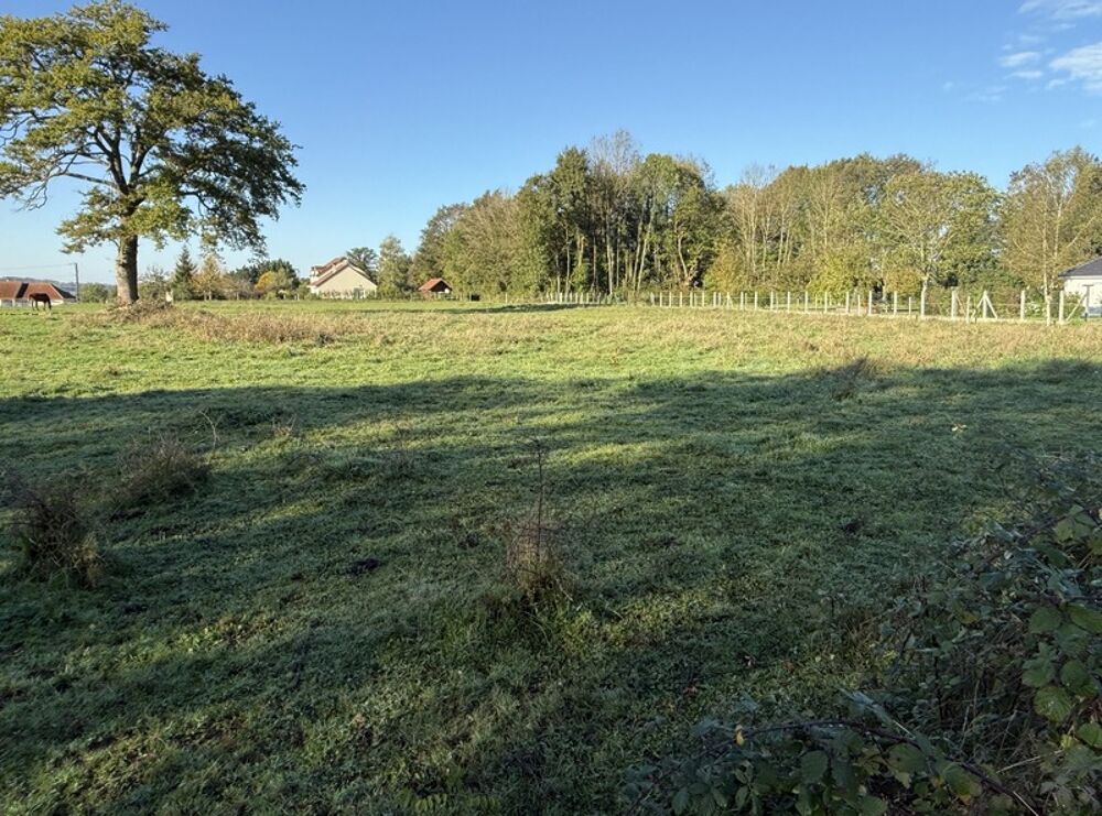 Vente Terrain Terrain constructible de 2500m² 25 000 € Dun le palestel