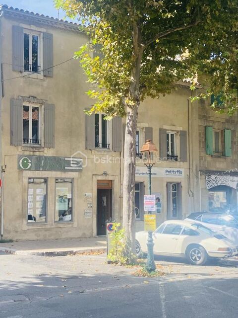   Local commercial centre-ville 