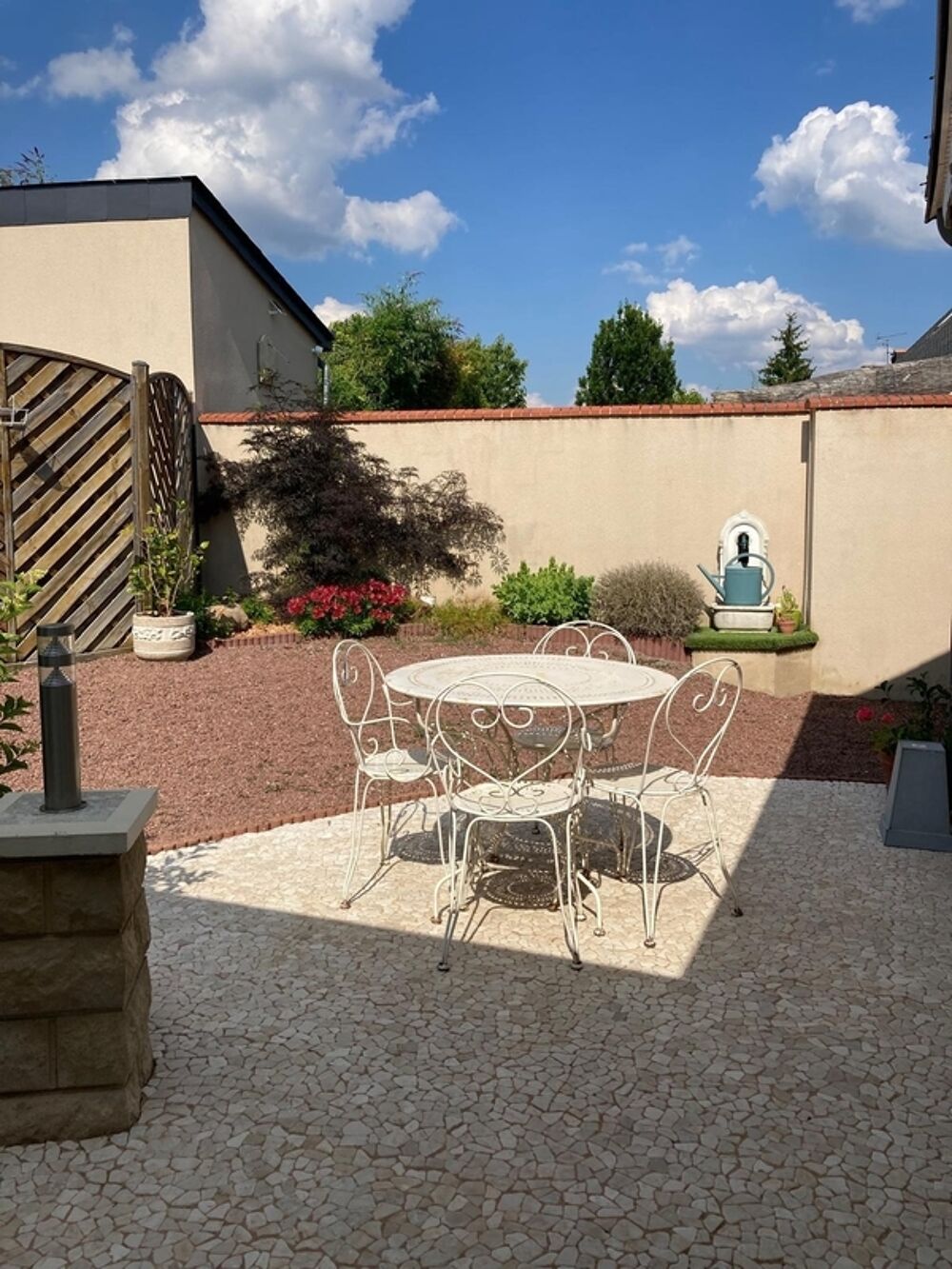 Vente Maison A vendre pavillon familial de plain-pied avec jardin à Distré 49400 Saumur