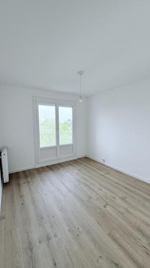  Appartement � louer 4 pi�ces 77 m�