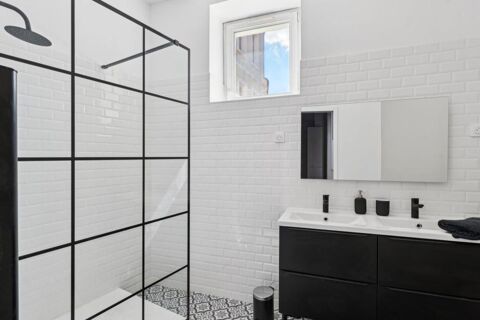  Appartement � louer 1 pi�ce 120 m�