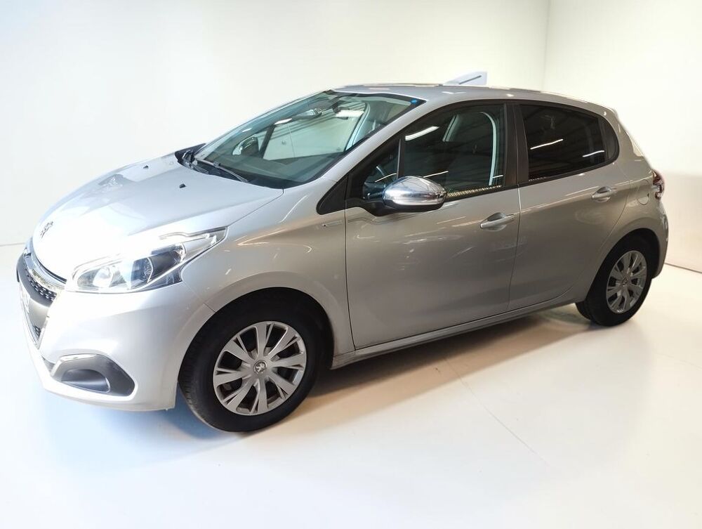 208 1.2 VTI 82 5P 2015 occasion 06640 Saint-Jeannet