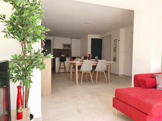  Appartement  vendre 4 pices 75 m