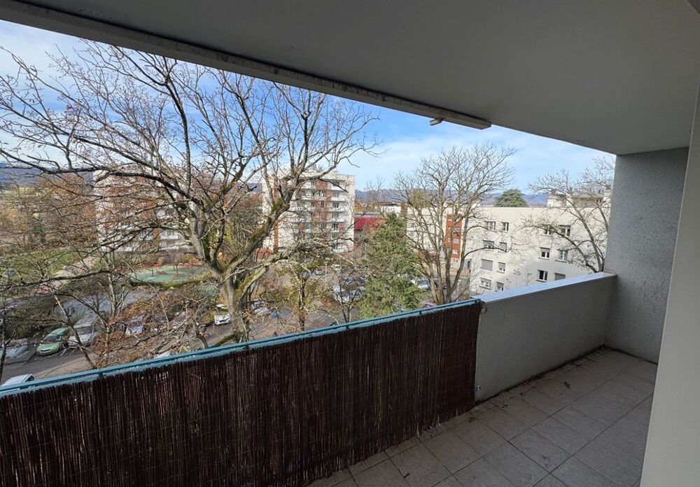Location Appartement Appartement de 83m2 à louer sur Ferney-Voltaire Ferney voltaire