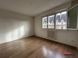  Appartement à louer 2 pièces 45 m²