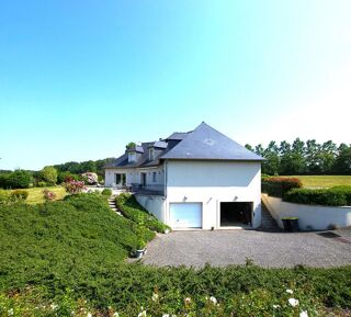  Maison à vendre 15 + pièces 340 m²