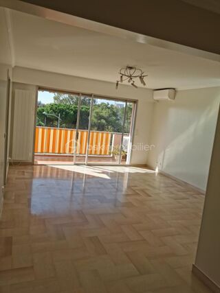  Appartement  vendre 4 pices 76 m