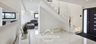  Villa � vendre 5 pi�ces 165 m�