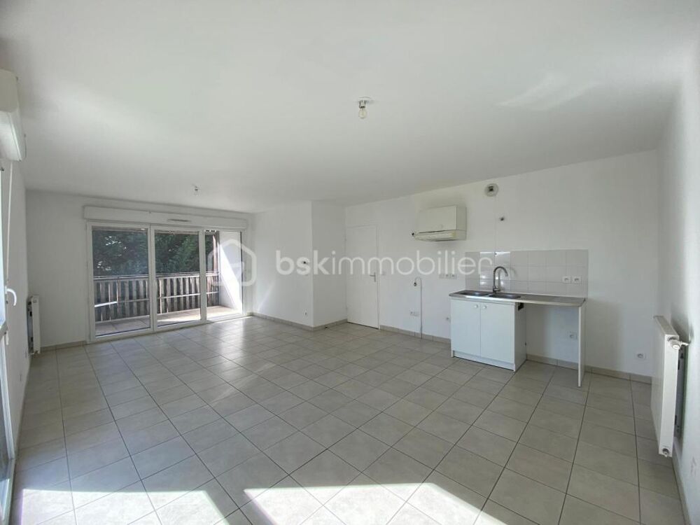 Vente Appartement Coup de coeur pour cet appartement de type 3 avec deux chambres et deux places de parking dans une résidence sécurisée !!! Villenave d ornon