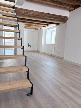  Appartement à vendre 1 pièce 61 m²