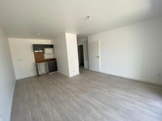  Appartement à louer 2 pièces 44 m²