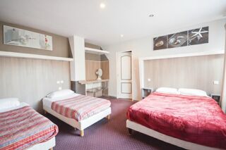  Immeuble à vendre 15 + pièces 509 m²