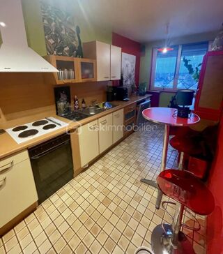  Appartement à vendre 4 pièces 82 m²