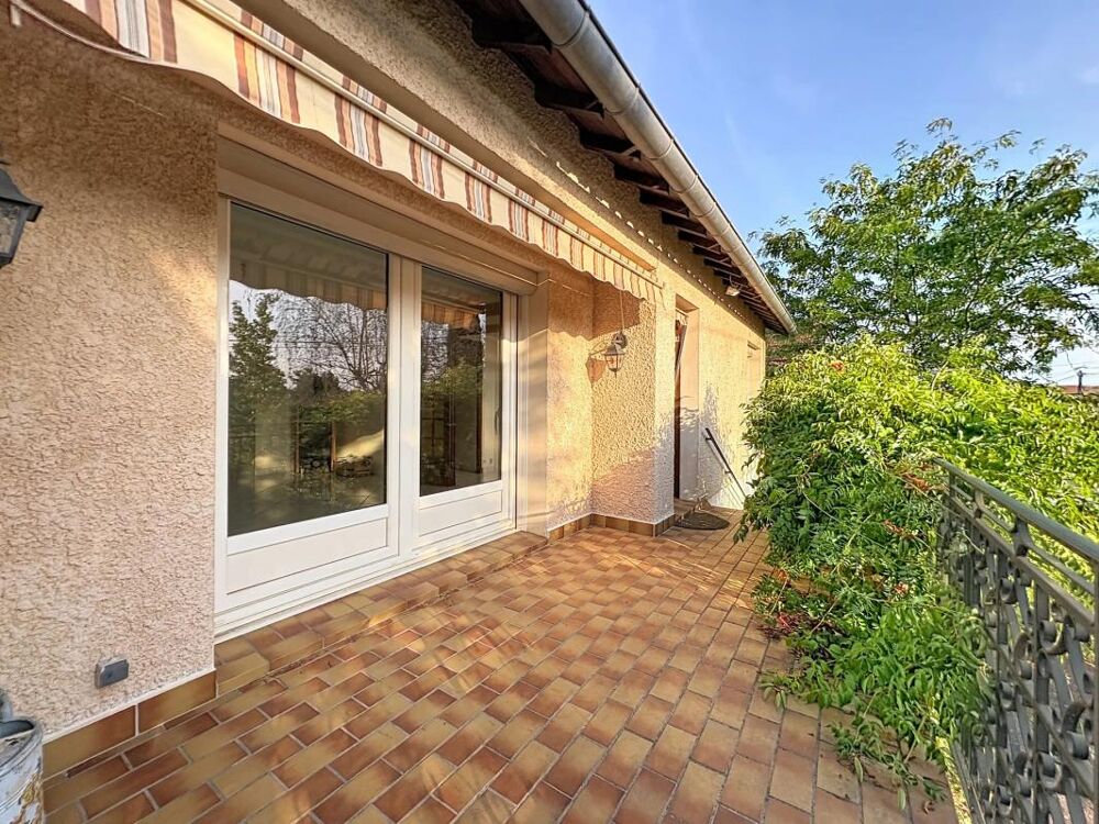 Vente Maison Maison de 5 pièces de 199 m² à Vendat Vendat