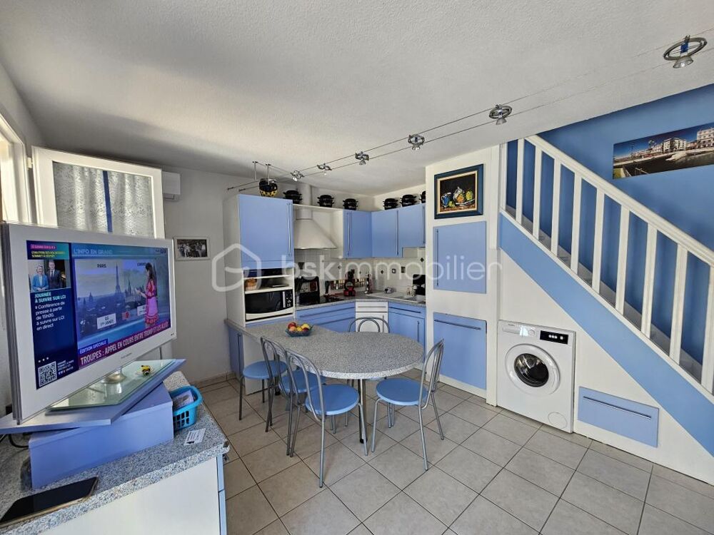 Vente Maison Maison en R+1 de 34 m2 environ avec jardin privatif de 57 m2 et stationnement Frontignan