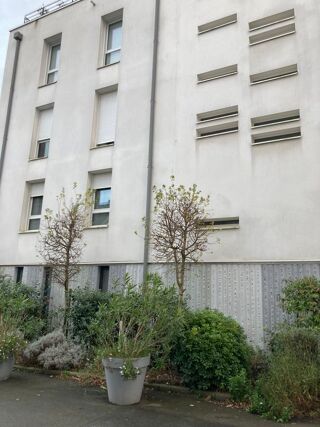  Appartement à louer 2 pièces 31 m²