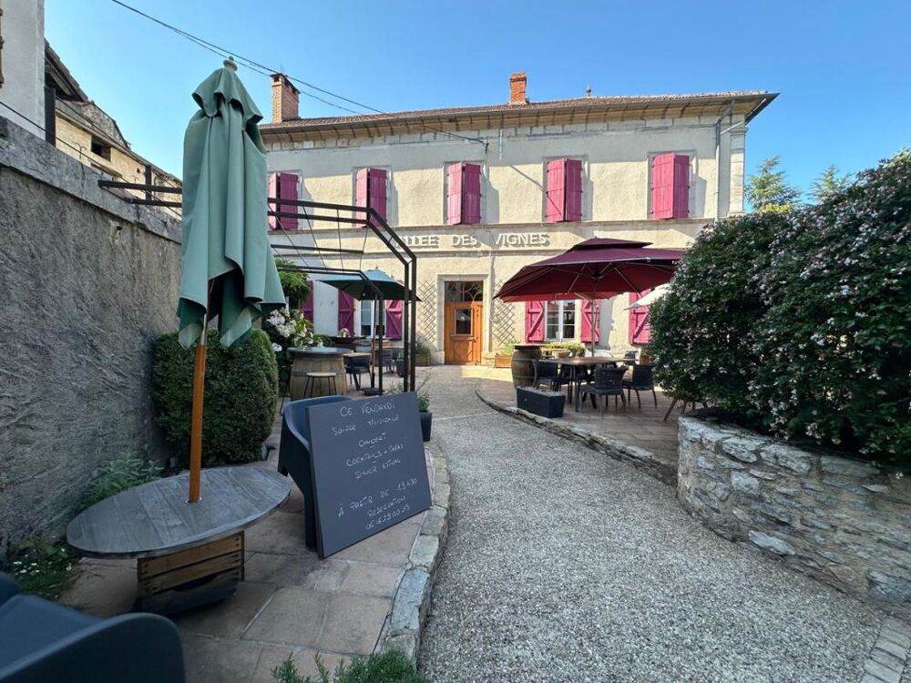 Vente Immeuble Immeuble Cajarc 5 pièce(s) 310 m2 Cajarc