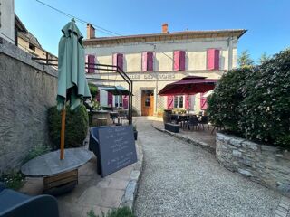  Immeuble à vendre 5 pièces 310 m²