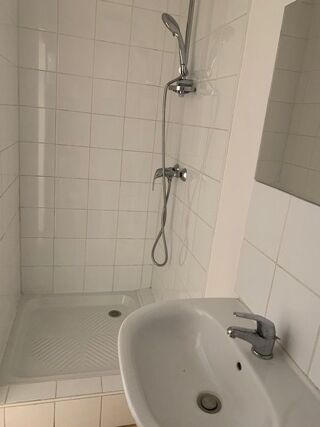  Appartement à louer 1 pièce 19 m²