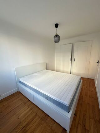  Appartement à louer 3 pièces 67 m²