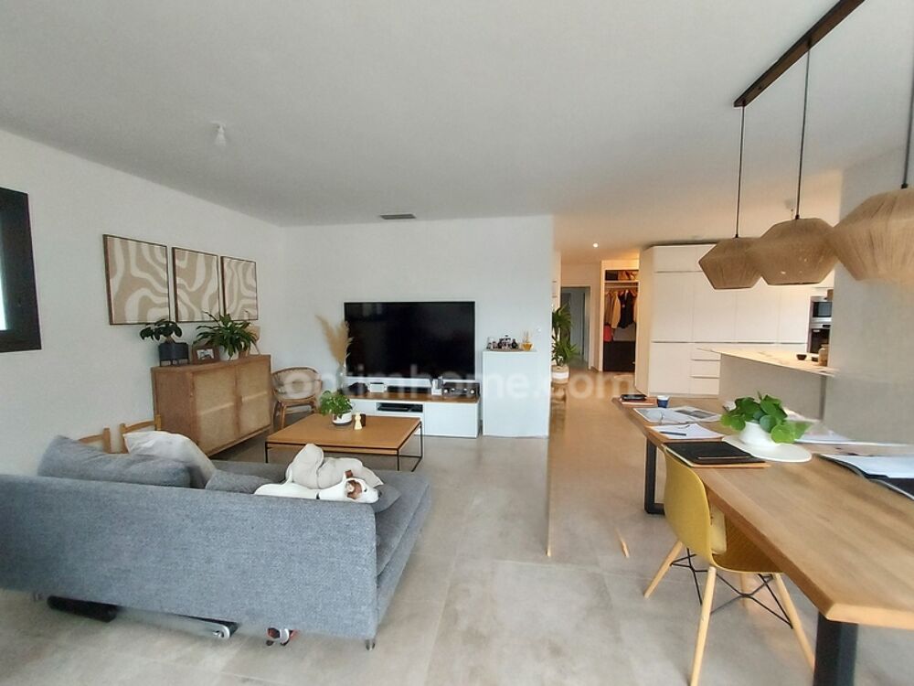 A Vendre  Maison darchitecte contemporaine 135 m² - 4 chambres au BRUSQUET (04)