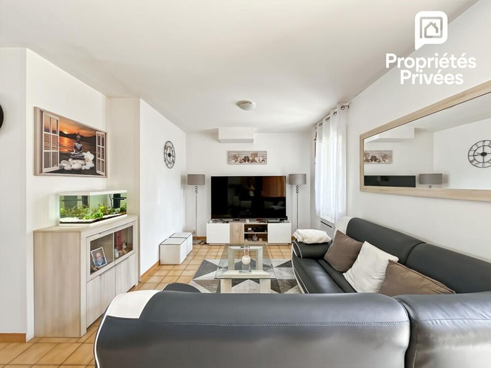 Vente Maison Maison familiale 4 chambres avec piscine - Terrain de 676 m² Bassens