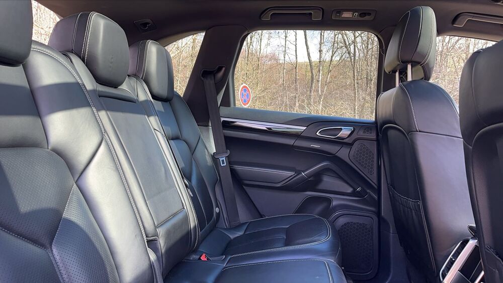 Cayenne S II 3.0 416 e-Hybrid 4x4 Tiptonic 8 Platinium - Automatique 2016 occasion 42000 Saint Etienne
