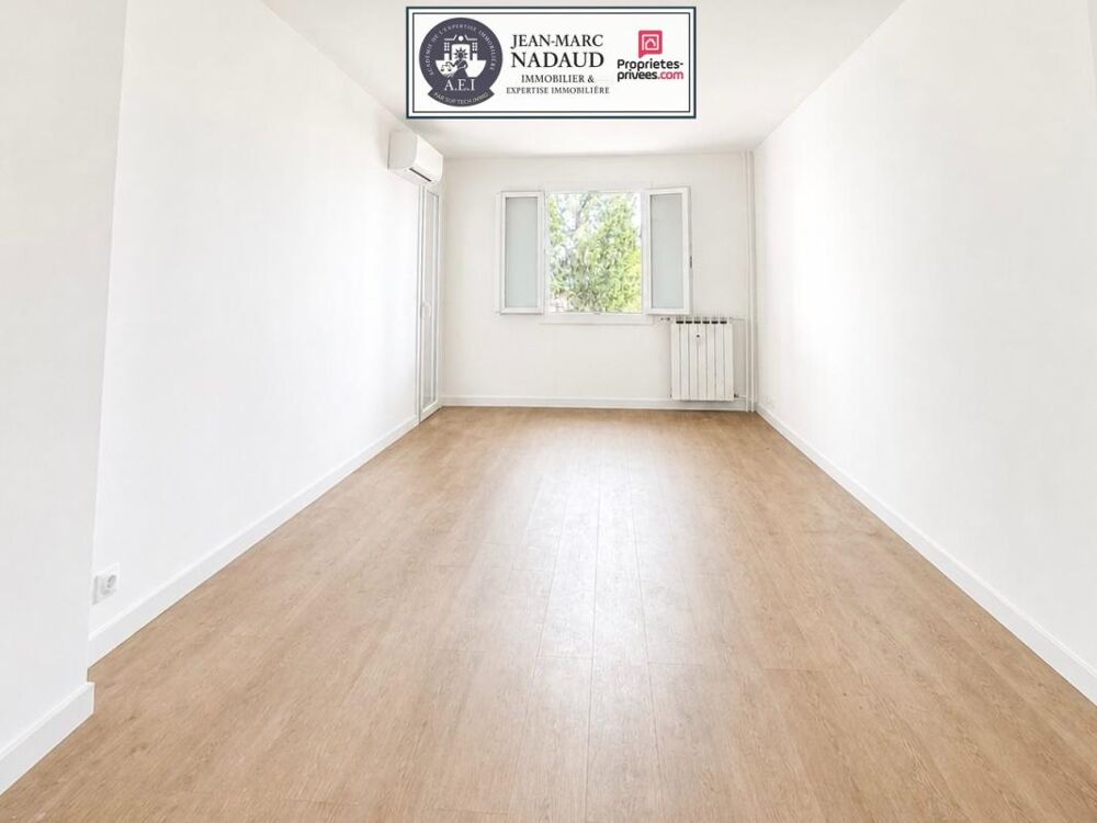 Vente Appartement 3 PIÈCES ENTIÈREMENT RÉNOVÉ + GARAGE + CAVE  EMPLACEMENT TOUT À PIED' Frejus