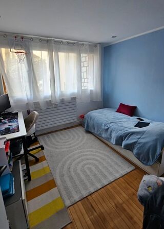  Appartement � vendre 4 pi�ces 81 m�