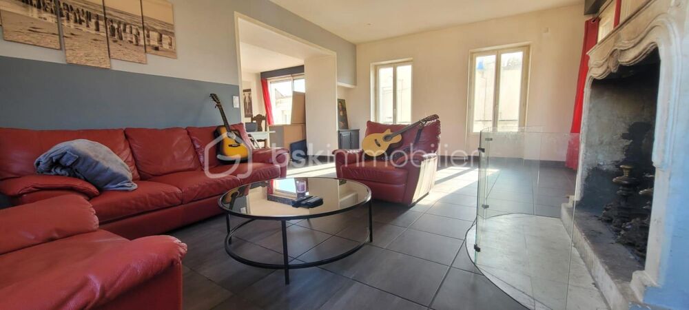 MAISON ET APPARTEMENT 254 M2 10 PIECES DONT 7 CHAMBRES, GARAGE ET TERRAIN