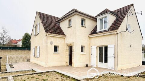   *** Nouveaut : Maison coup de cur rcente, lumineuse et au charme unique grce  sa tour architecturale *** Proprit/chteau - 6 pice(s) - 133 m