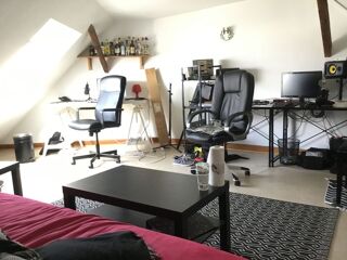  Appartement à louer 3 pièces 100 m²